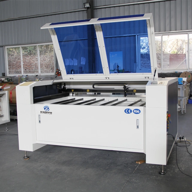 2513 150 Watt CNC Acrylic Sheet Carpet C02 Laser Cutting Machine